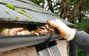 gutter cleaning Holwellbury, Bedfordshire