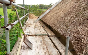 advantages of Holwellbury thatch roofing